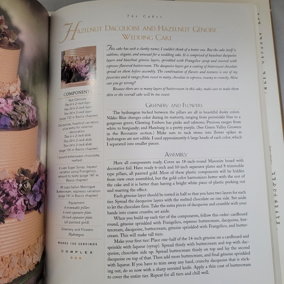 The Wedding Cake Book - Dede Wilson - Picture 9 of 11
